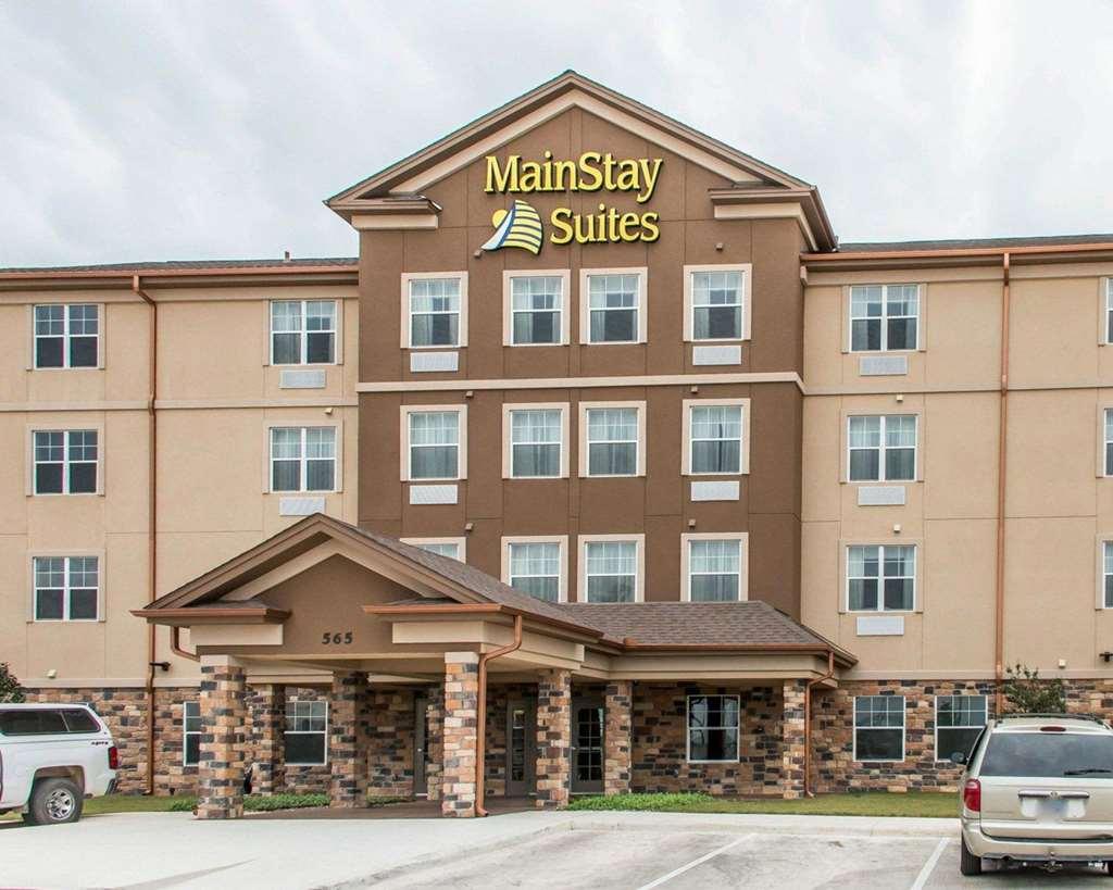 Mainstay Suites Котула Екстериор снимка